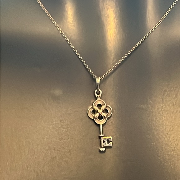 Pandora lariat flower necklace - Picture 4 of 9